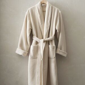 Pottery Barn Cream Waffle Knit Robe